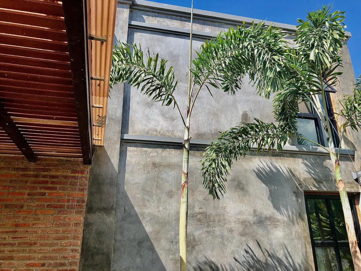 Tha Ma-O Bouteak Homestay - Self Check-In Lampang Exterior photo